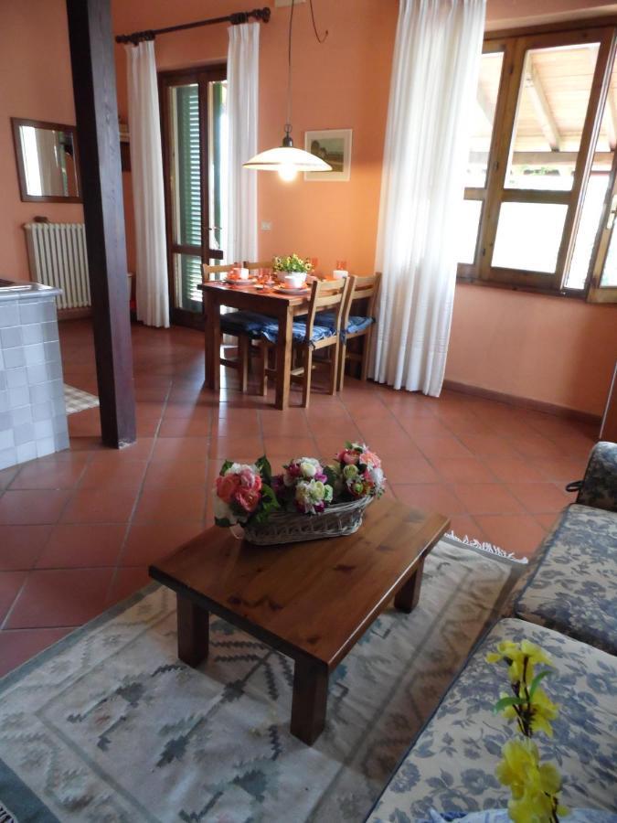Casa Vacanze Casa Italia Lamporecchio Ngoại thất bức ảnh